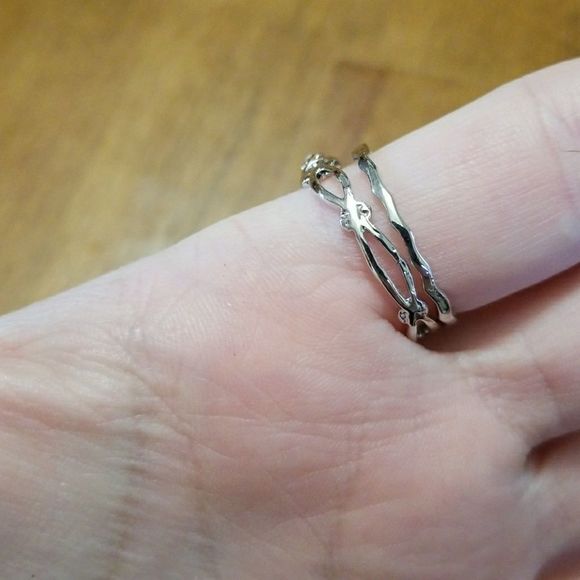 Beautiful Ring Set - Picture 4 of 5